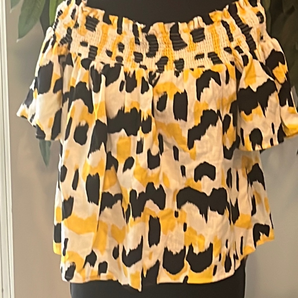 Who What Wear Shoulder Top